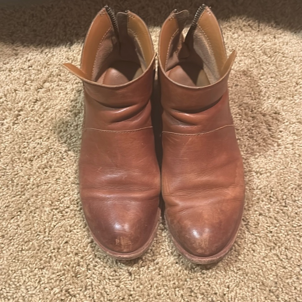 Kork Ease booties, chesnut brown color, size 7.5